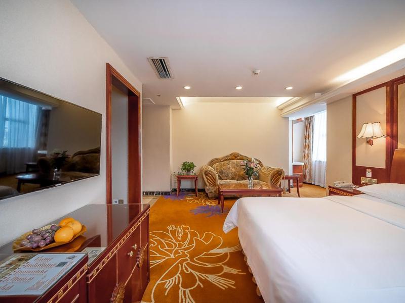 Vienna Hotel Foshan Chancheng Zumiao Branch Εξωτερικό φωτογραφία